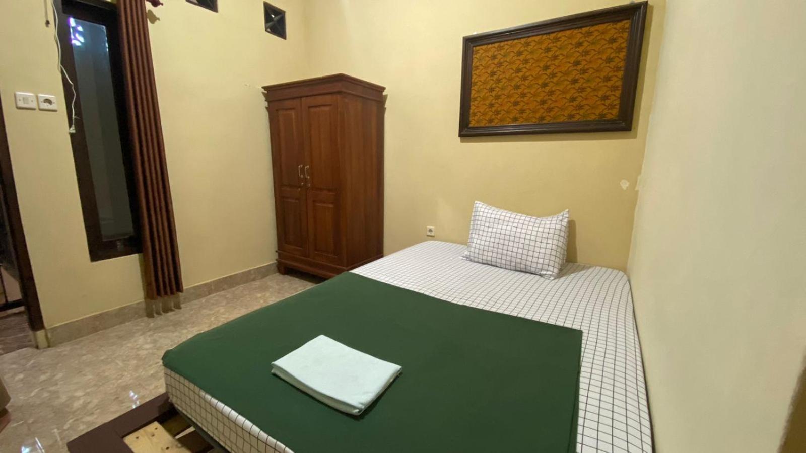 Хостел Good Feeling Banyuwangi Баньюванги Экстерьер фото