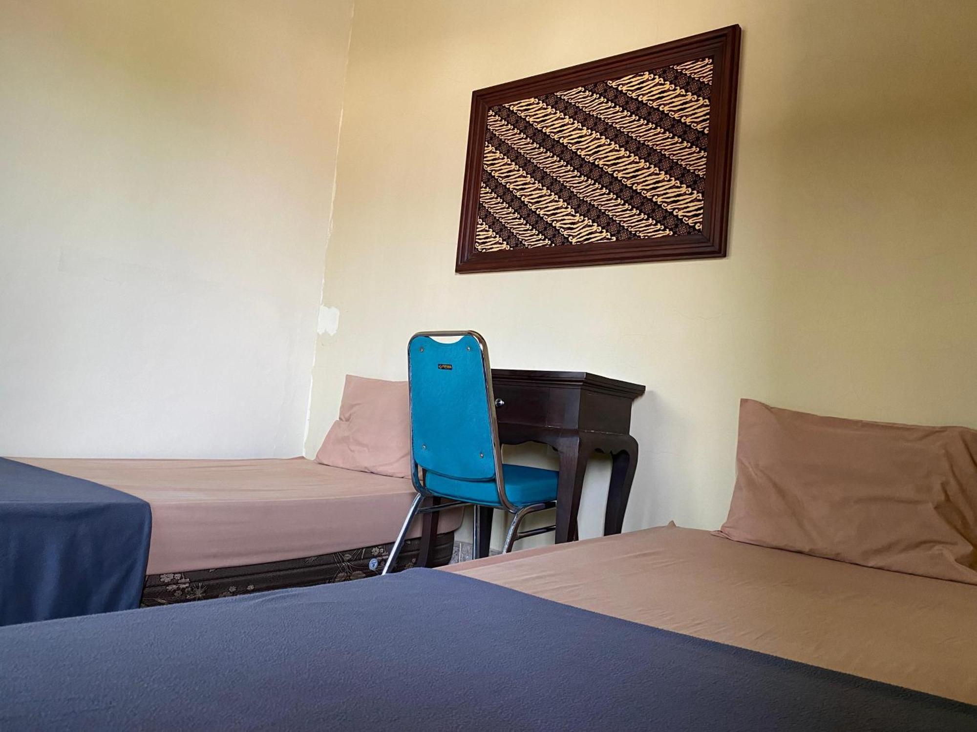 Хостел Good Feeling Banyuwangi Баньюванги Экстерьер фото